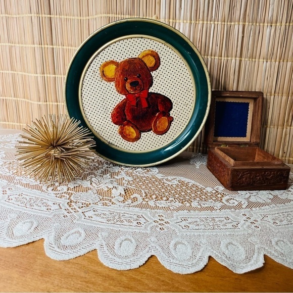 💫 Teddy Bear Cottage Core Large Round Metal Country Tin - Picture 5 of 9